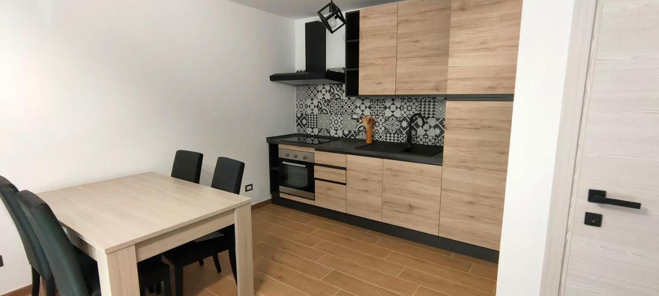Los Gatos Apartment Алгеро Екстериор снимка