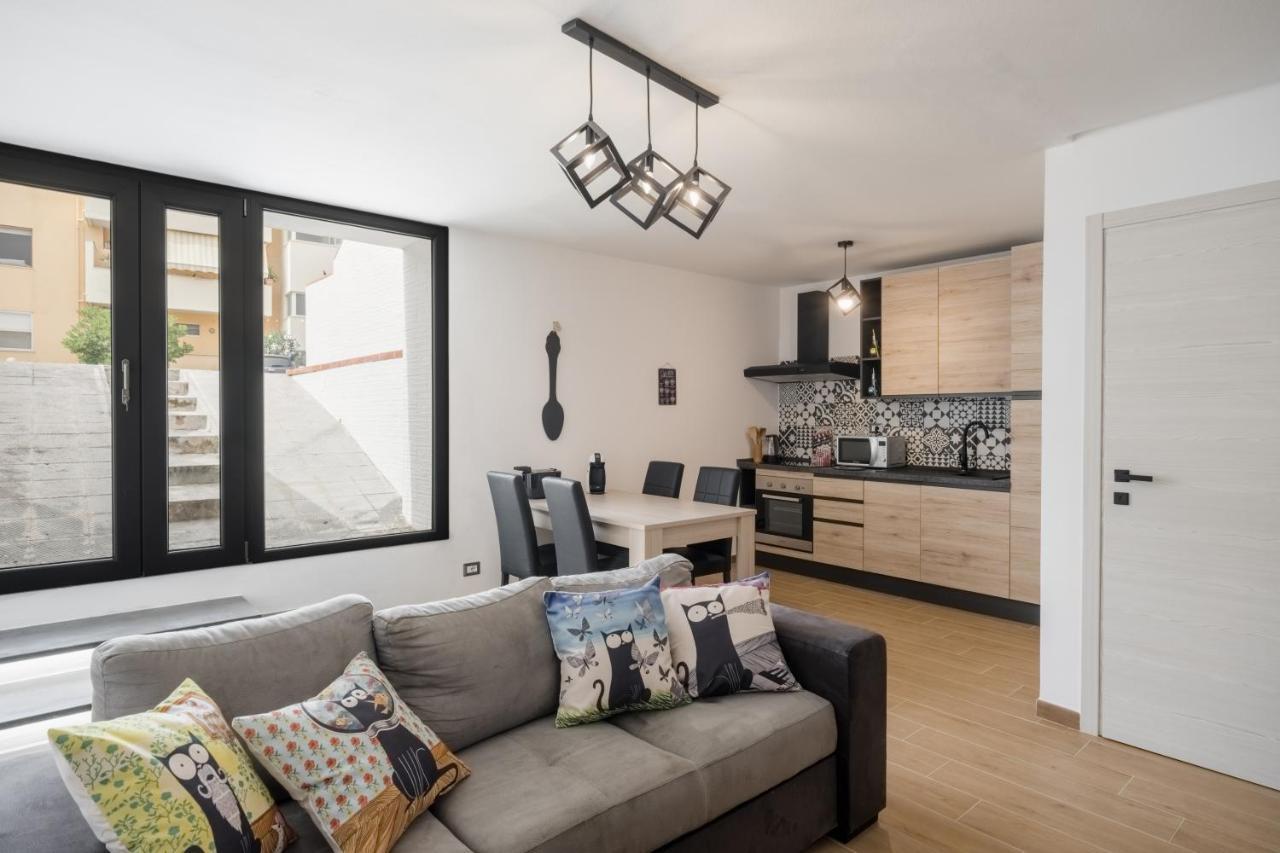 Los Gatos Apartment Алгеро Екстериор снимка